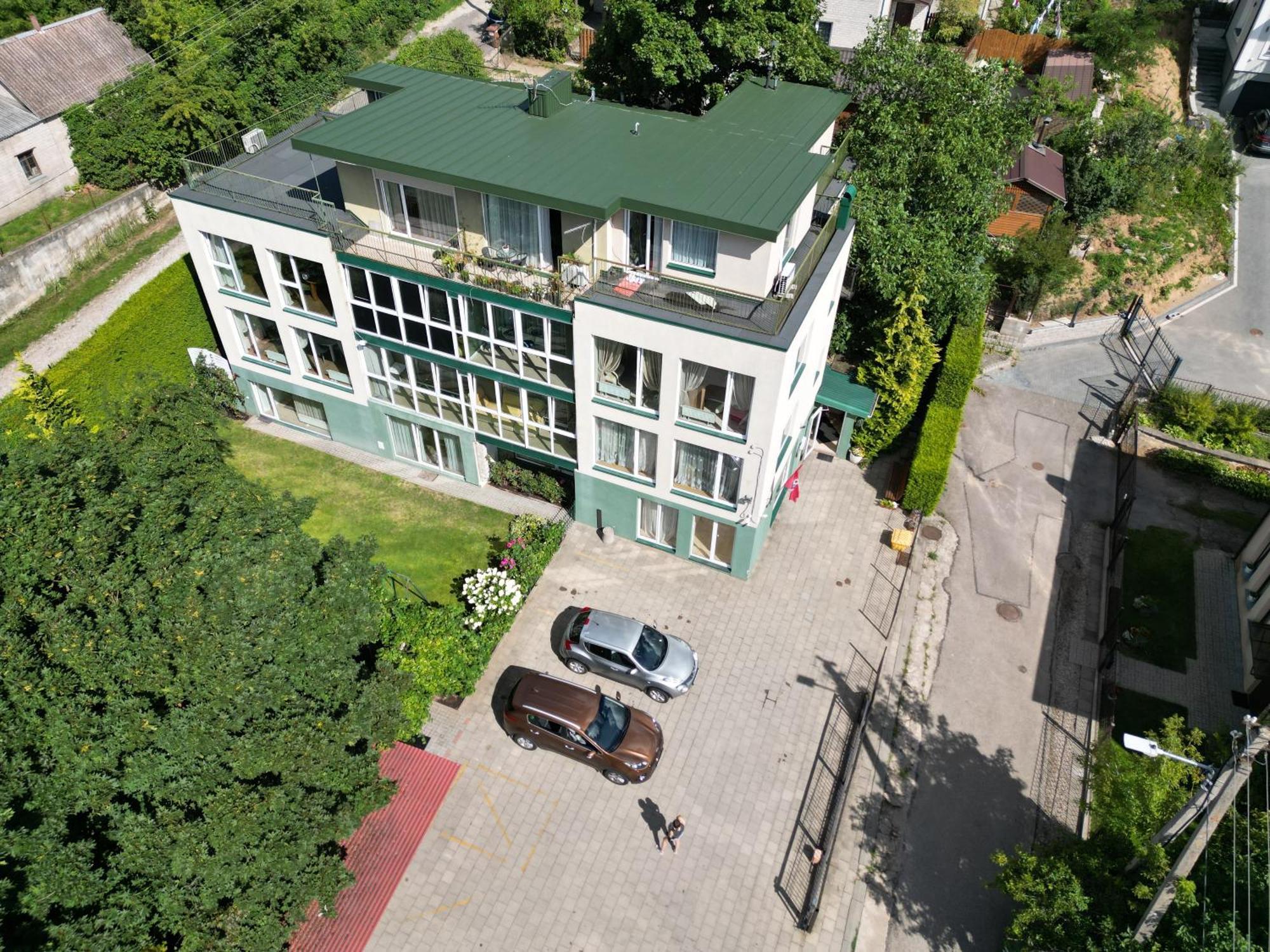 Cozy Garden Free Parking Daire VNO Dış mekan fotoğraf