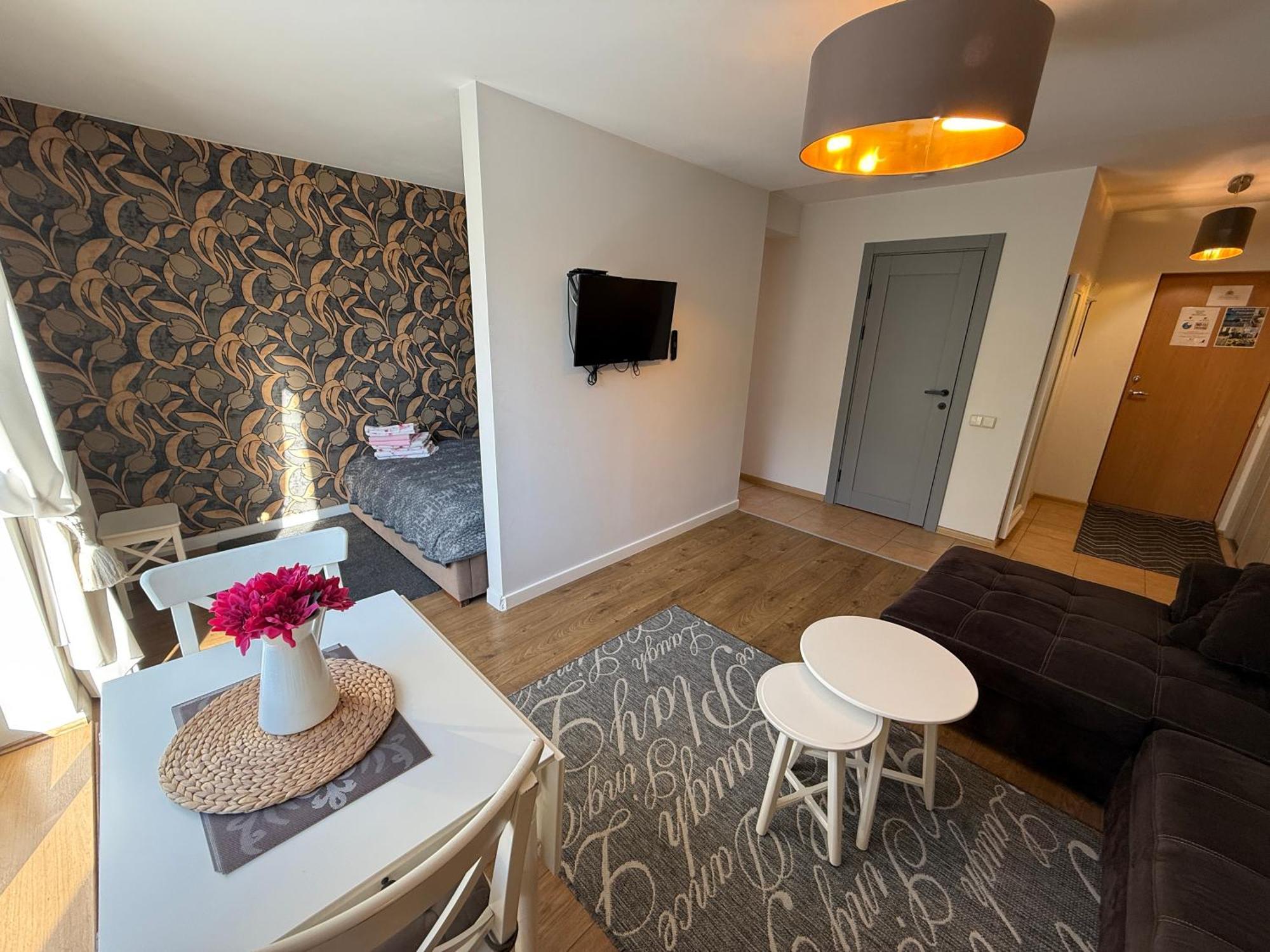 Cozy Garden Free Parking Daire VNO Dış mekan fotoğraf